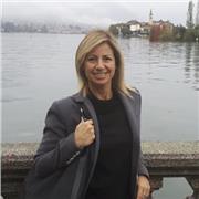 Laureata in lingue, offro lezioni private per materie linguistiche e umanistiche.(Italiano, Inglese, Francese, Storia, Geografia)